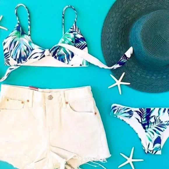 L*Space Peruvian Palm Bikini - Picture 2 of 11